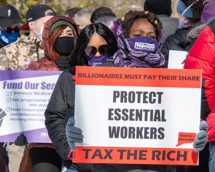 Image of workers on strike